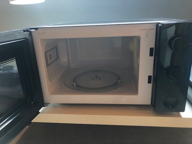 microgolfoven, Elektronische apparatuur, Ophalen, Zo goed als nieuw, Microgolfoven, Draaiplateau
