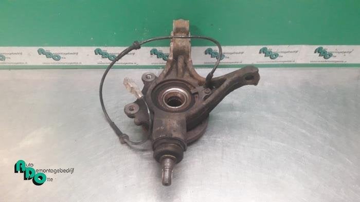 Fusee rechts-voor van een Citroen Berlingo (Berlingo 08-), Gebruikt, -, Ophalen of Verzenden, -