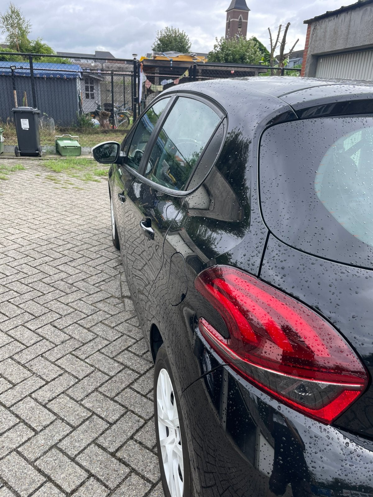 Zeer proper auto, Voorwielaandrijving, Dealer onderhouden, Stof, 50 kW