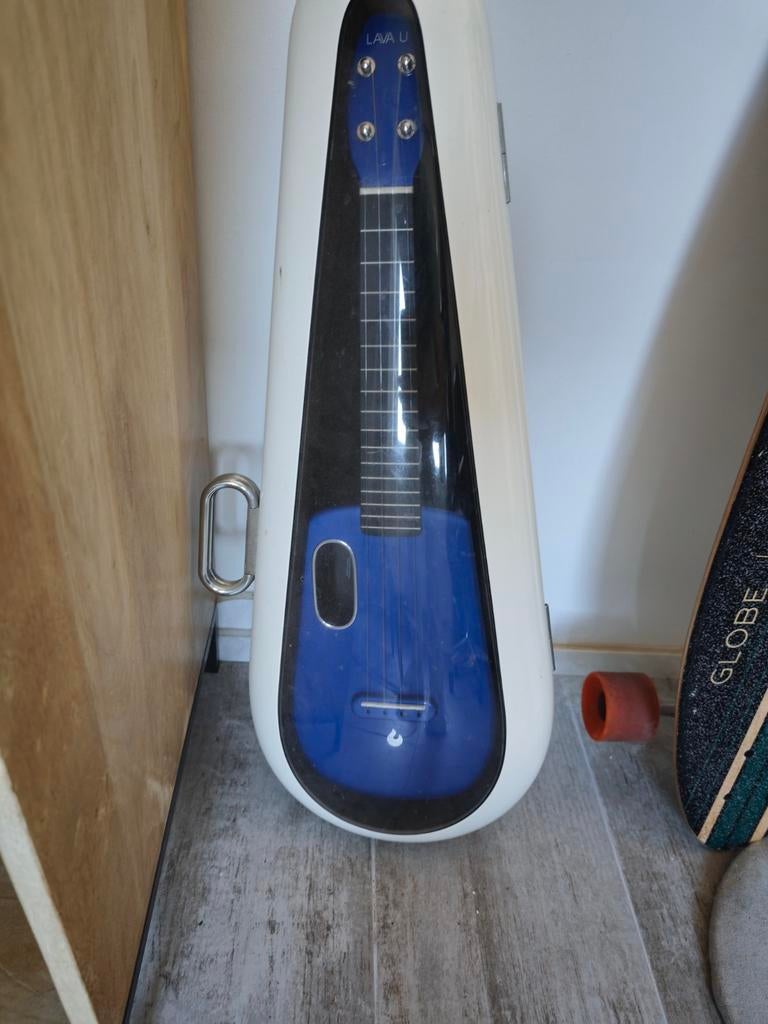 Ukulele Lava U, Musique & Instruments, Enlèvement ou Envoi