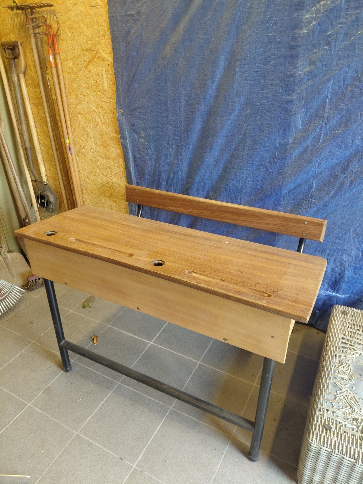 mooi vintage schoolbankje, Huis en Inrichting, Ophalen, Metaal, Vintage, Zo goed als nieuw
