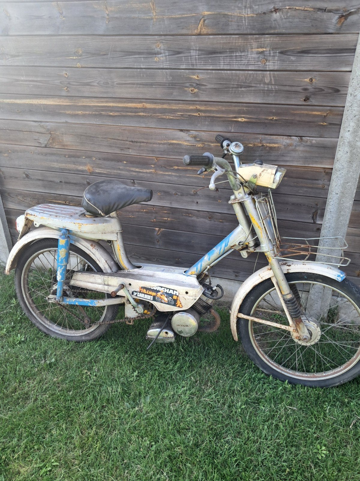 Honda Amigo 2takt  MET GELIJKVORMIGHEIDSATTEST, Fietsen en Brommers, Ophalen
