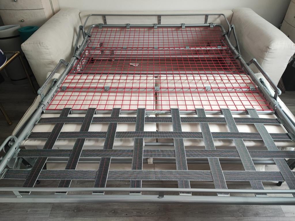 2 persoons robuust zetelbed Italiaans merk Dienne 2,10 m, Ophalen