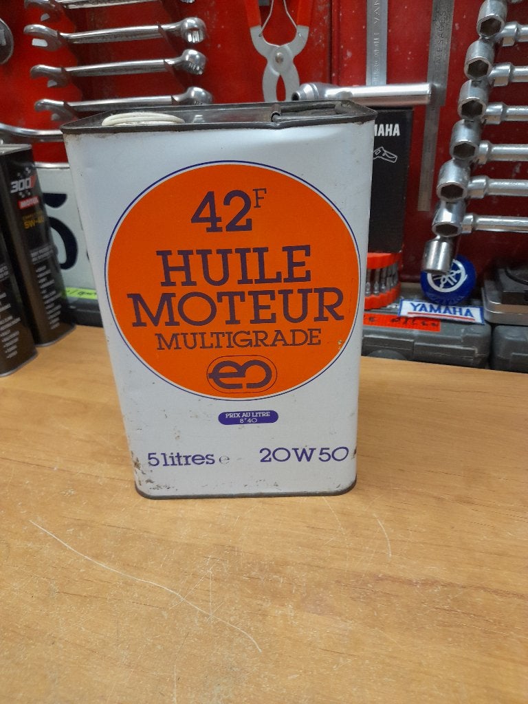 ancien bidon huile vide euromarche 20w50 5litres, Envoi, Utilisé, Autres types