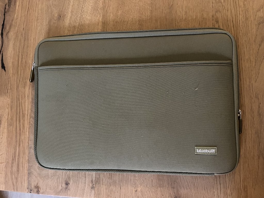 BlueBuilt laptop sleeve – 36 cm – groen, Computers en Software, Ophalen of Verzenden, 15 inch, Gebruikt