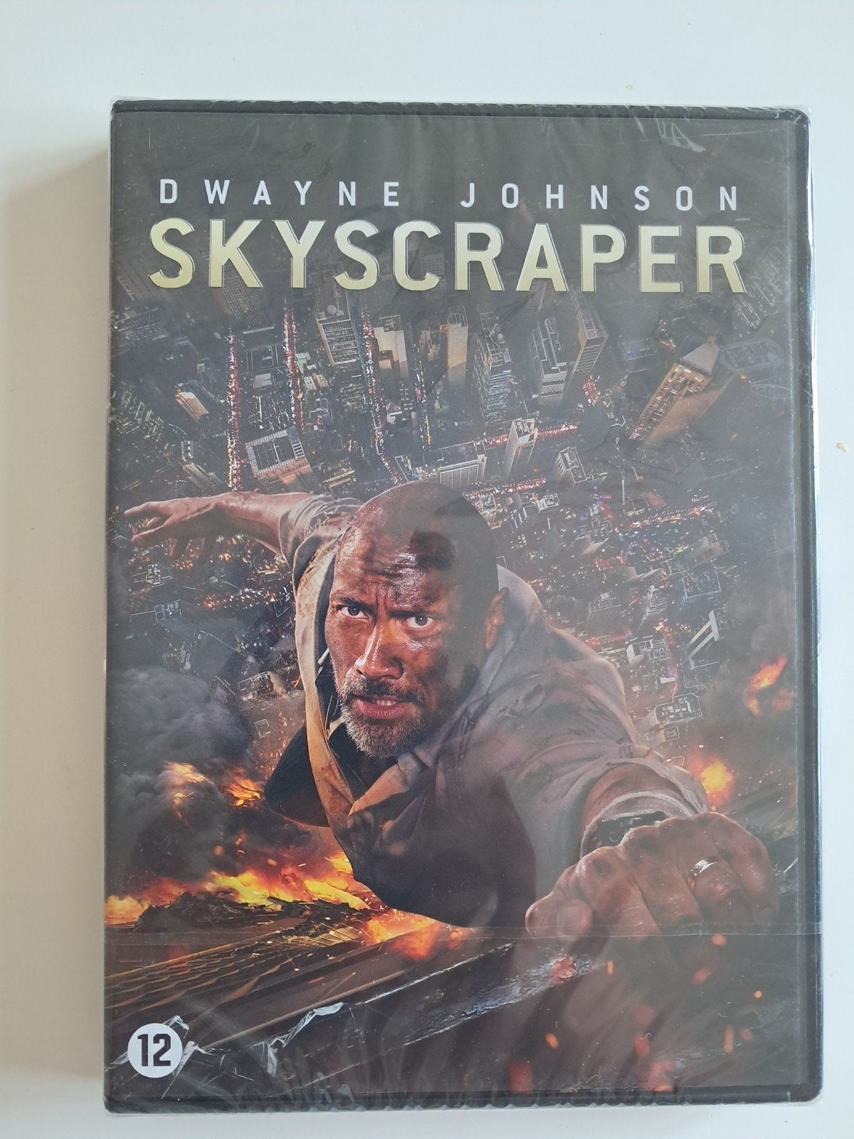 Dvd Skyscraper met Dwayne Johnson (Actiefilm) NIEUW, Ophalen of Verzenden, Nieuw in verpakking
