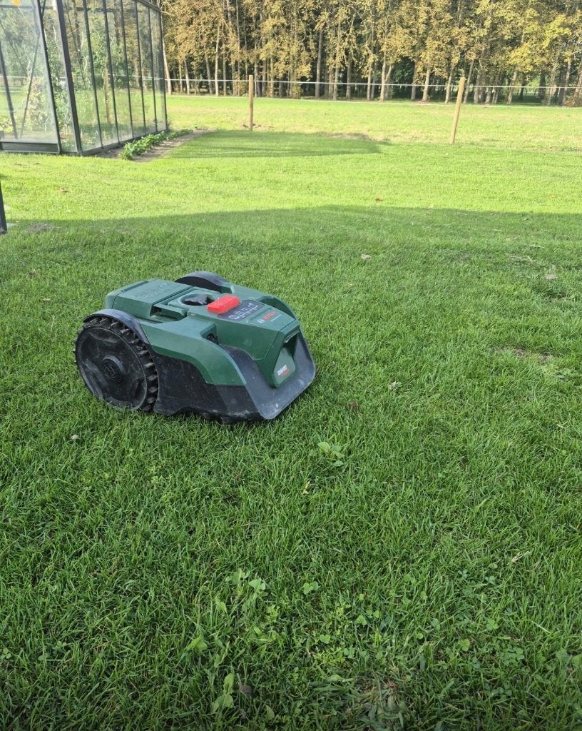 Robotmaaier Bosch Visimow 18v-100, Enlèvement, Comme neuf, Moins de 20 cm, Bosch