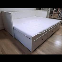 Lit Hemnes ikea blanc, Maison & Meubles, Comme neuf, Enlèvement, IKEA, Deux personnes
