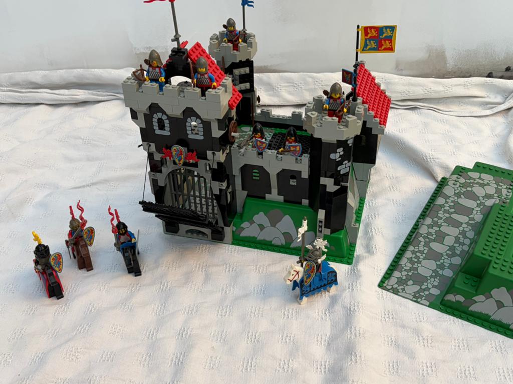 Lego 6086 black knight’s castle, Enlèvement ou Envoi, Lego, Comme neuf, Complet