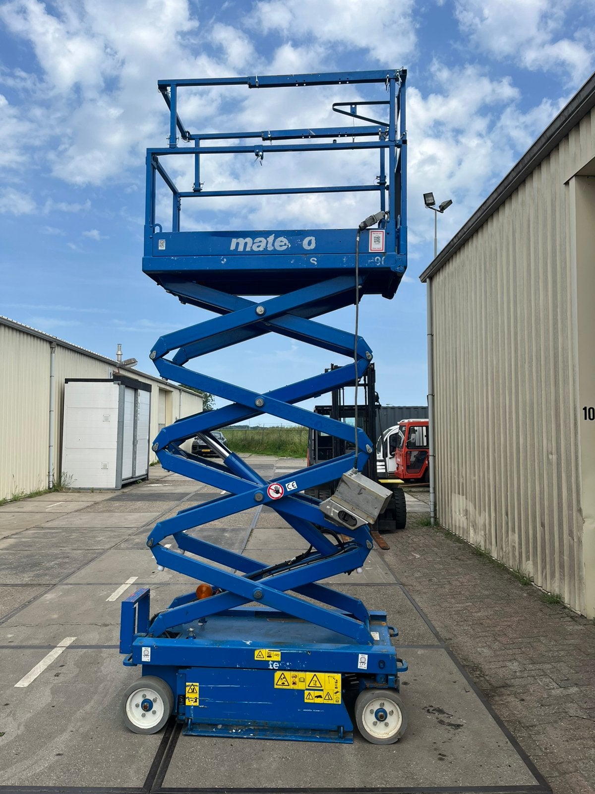 2x Hoogwerker Skyjack SJ 3219 bjr 2015 met nieuwe keuring, Zakelijke goederen, Machines en Bouw | Liften, Steigers en Ladders