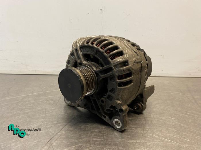 Dynamo van een Volkswagen Golf (Golf 09-), Gebruikt, -, Volkswagen, -