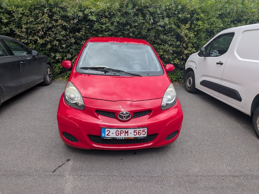 Toyota Aygo - Automatique - 75500 km, Autos, Toyota, Rouge, Achat, 50 kW, 5 portes