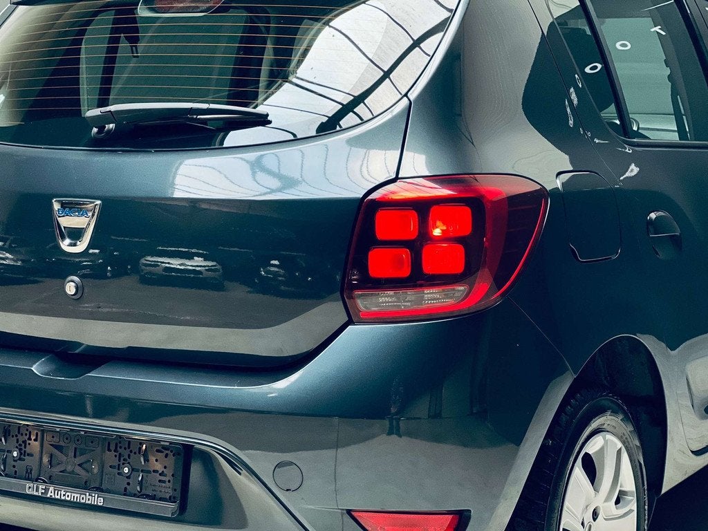 Dacia Sandero 1.0i *CLIMATISATION*BT-AUDIO*CARNET COMPLET*, Argent ou Gris, Achat, Euro 6, Entreprise