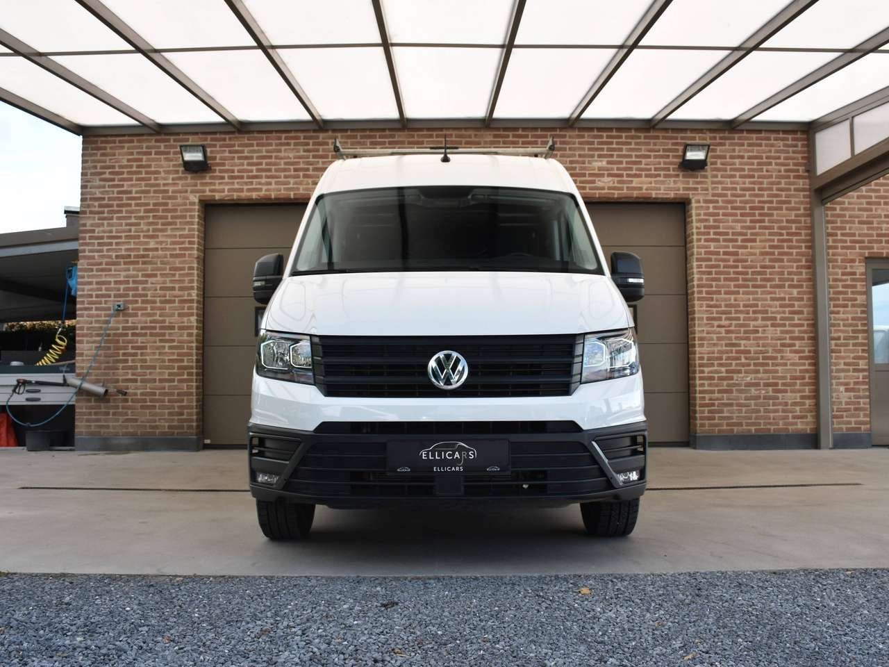 Volkswagen Crafter 2.0 CR TDI L3H3 AUTOMAAT TREKHAAK SLEEP, Autos, https://public.car-pass.be/vhr/54e02b4a-3b2b-4cea-bf1a-de1535d2e846