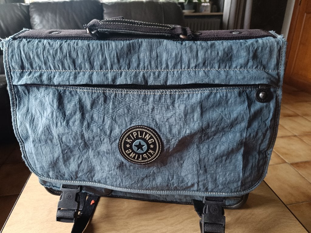 cartable KIPLING, Enlèvement, Utilisé, Bleu, Sac à dos