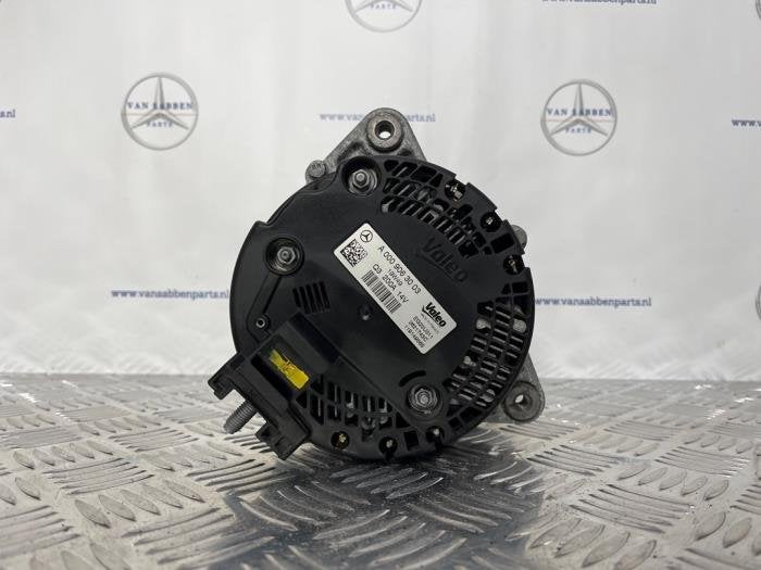 Dynamo d'un Mercedes C-Klasse, -, 3 mois de garantie, Utilisé, -