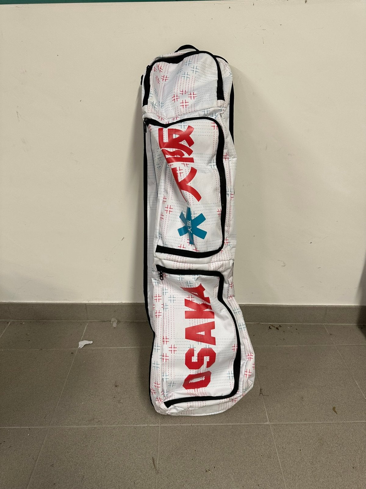 Osaka hockey tas wit, Sport en Fitness, Ophalen of Verzenden, Zo goed als nieuw