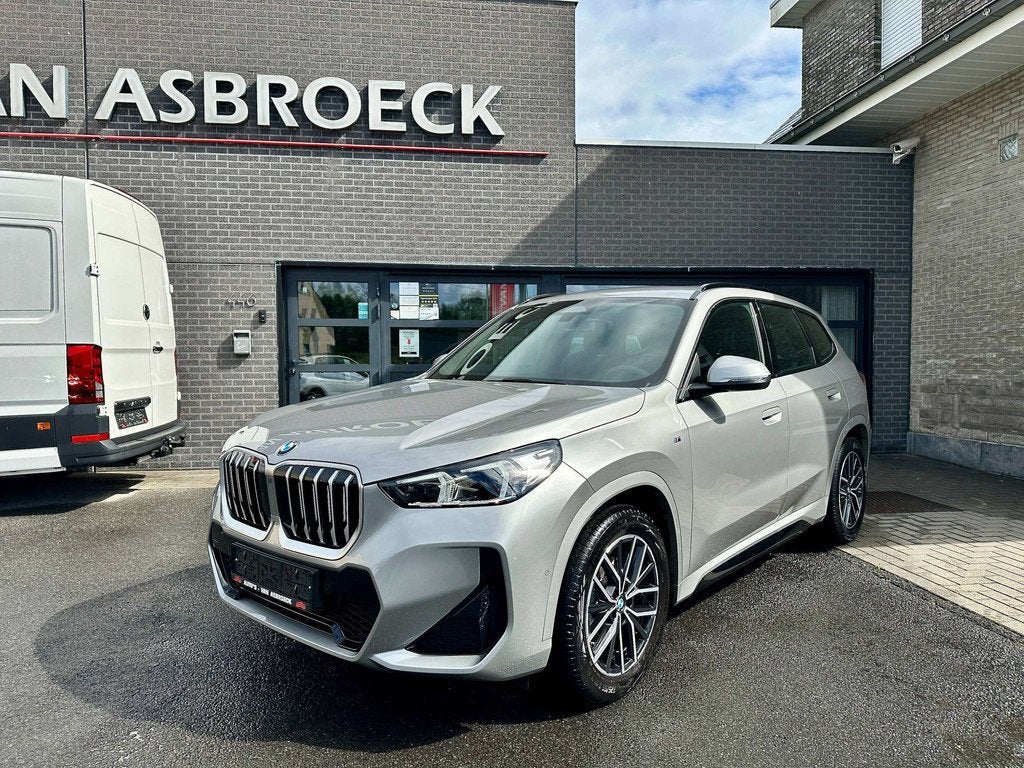 BMW X1 X1 1.5iA sDrive18 M Sport Premium Pack Camera *, Gebruikt, Zwart, 136 pk, 146 g/km