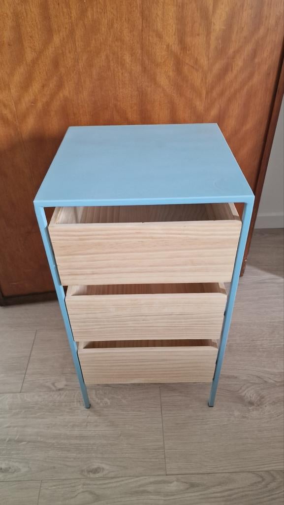 Table de chevet bleu ciel et bois, maison du monde, Maison & Meubles, Bois