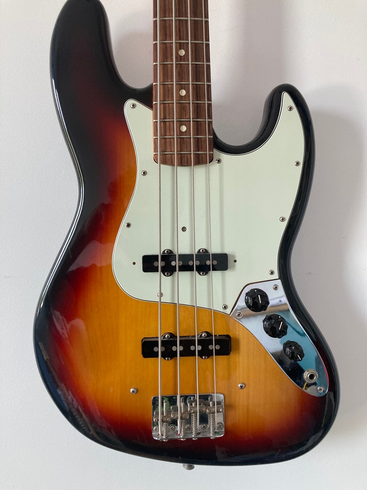 Fender ’60s Jazz Bass – MIM 2007 – Sunburst, Enlèvement, Comme neuf, Électrique