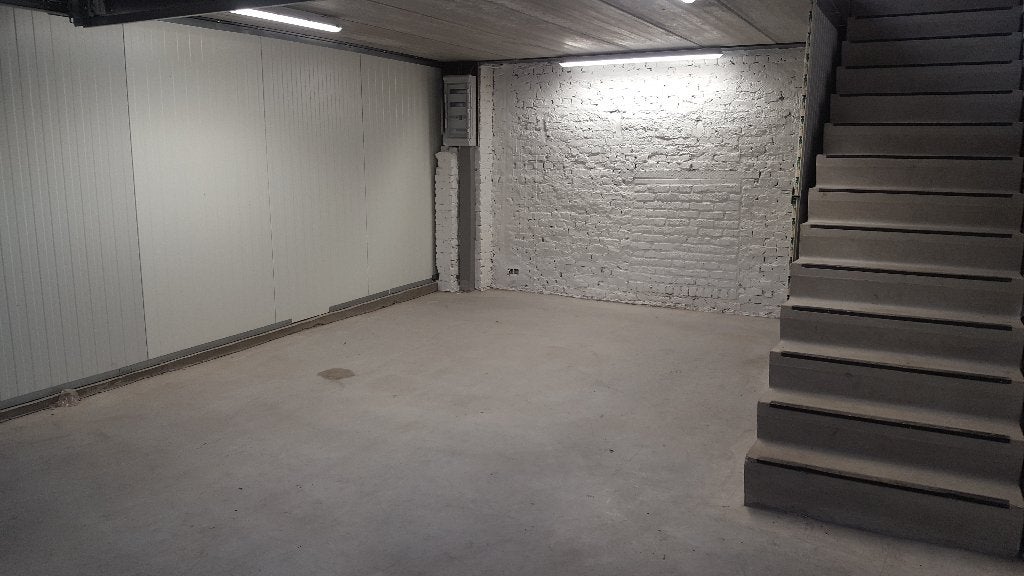 RUIM MAGAZIJN / OPSLAGRUIMTE TE HUUR (70 m²), Immo, Provincie West-Vlaanderen