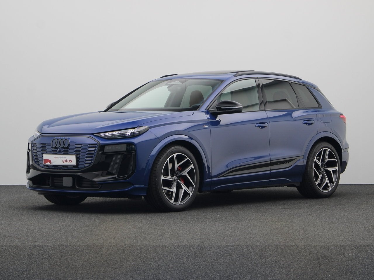 Audi Q6 e-tron 55 EDITION ONE BLUE 100 KWH 388 PK QUATTRO, Automaat, Blauw, Elektrisch, Q6 e-tron
