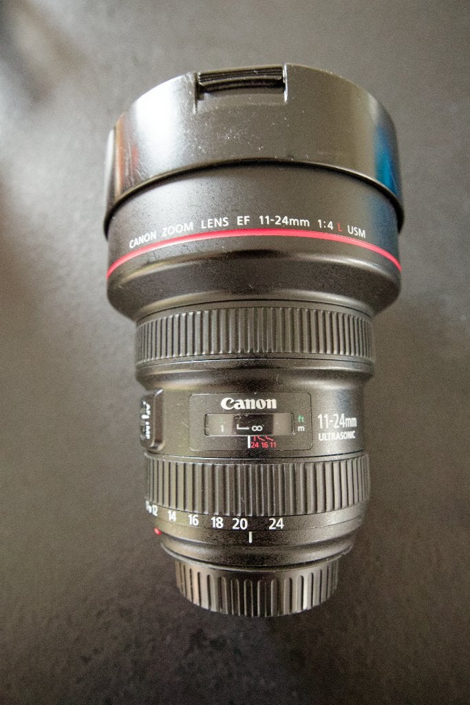 Canon EF 11-24mm f/4L USM, Audio, Tv en Foto, Foto | Lenzen en Objectieven, Ophalen, Canon, Groothoeklens, Zo goed als nieuw