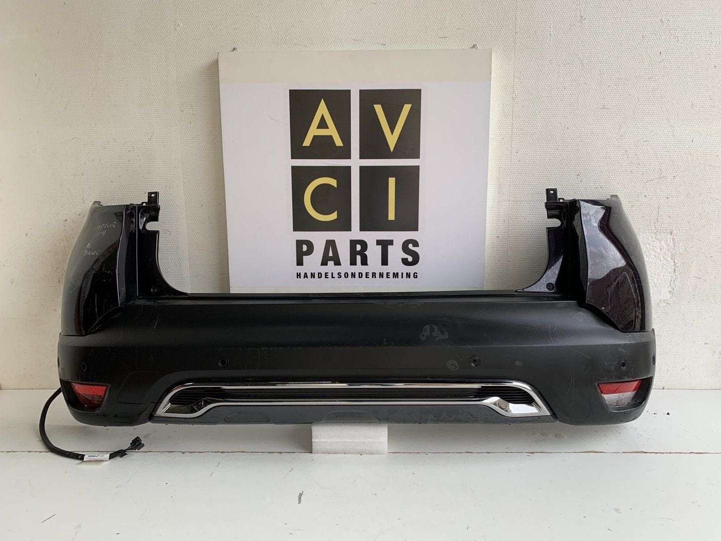 Renault Captur INITIALE facelift achterbumper bumper 6X pdc, Arrière, Renault, -, Utilisé