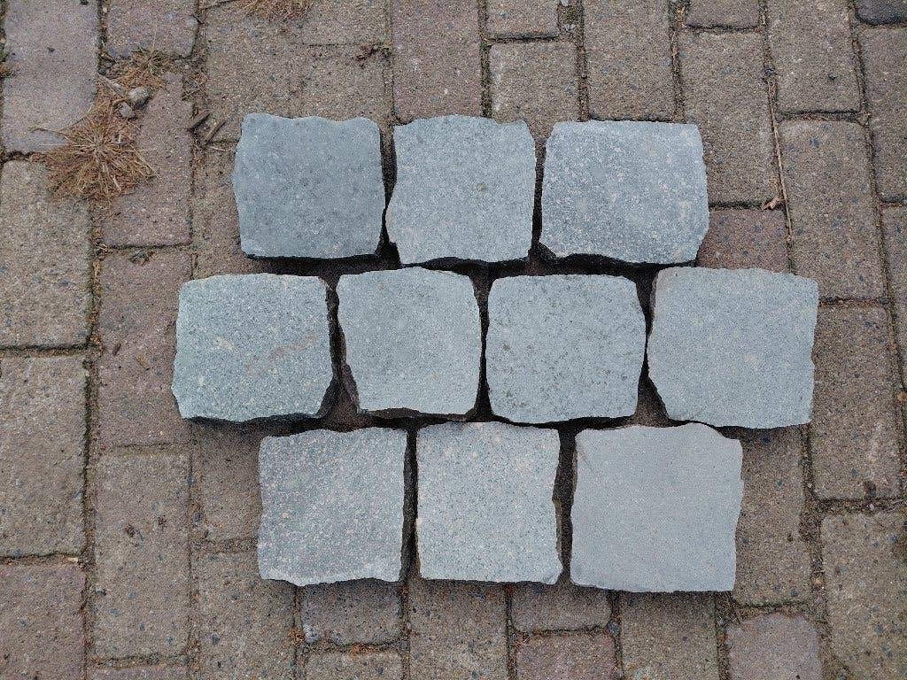 Gezaagde porfier deksels 15x16 kasseien, Enlèvement