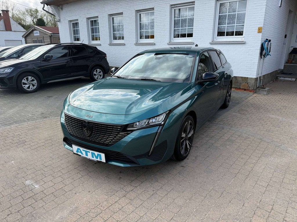 Peugeot 308 308 SW 1.2 PureTech S/Navi/app CP/Camera/pdc V&A, Autos, Peugeot, Euro 6, Entreprise, https://public.car-pass.be/vhr/f8506e95-a2df-439d-8144-20b7ab2bd732