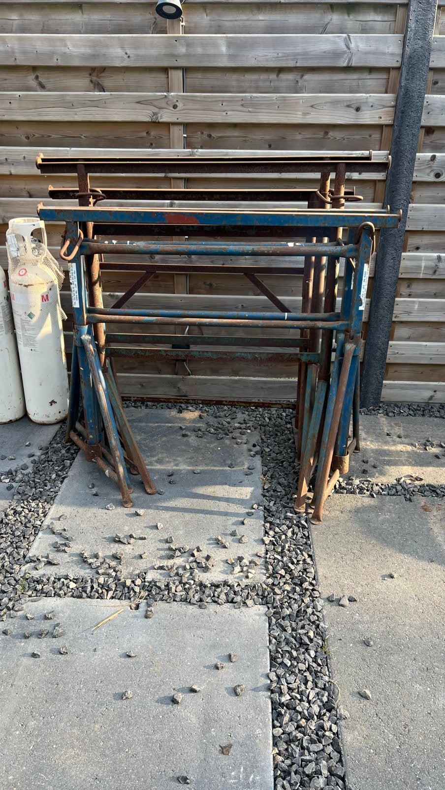 Set stevige metalen werkbokken / schragen, Ophalen, Zo goed als nieuw