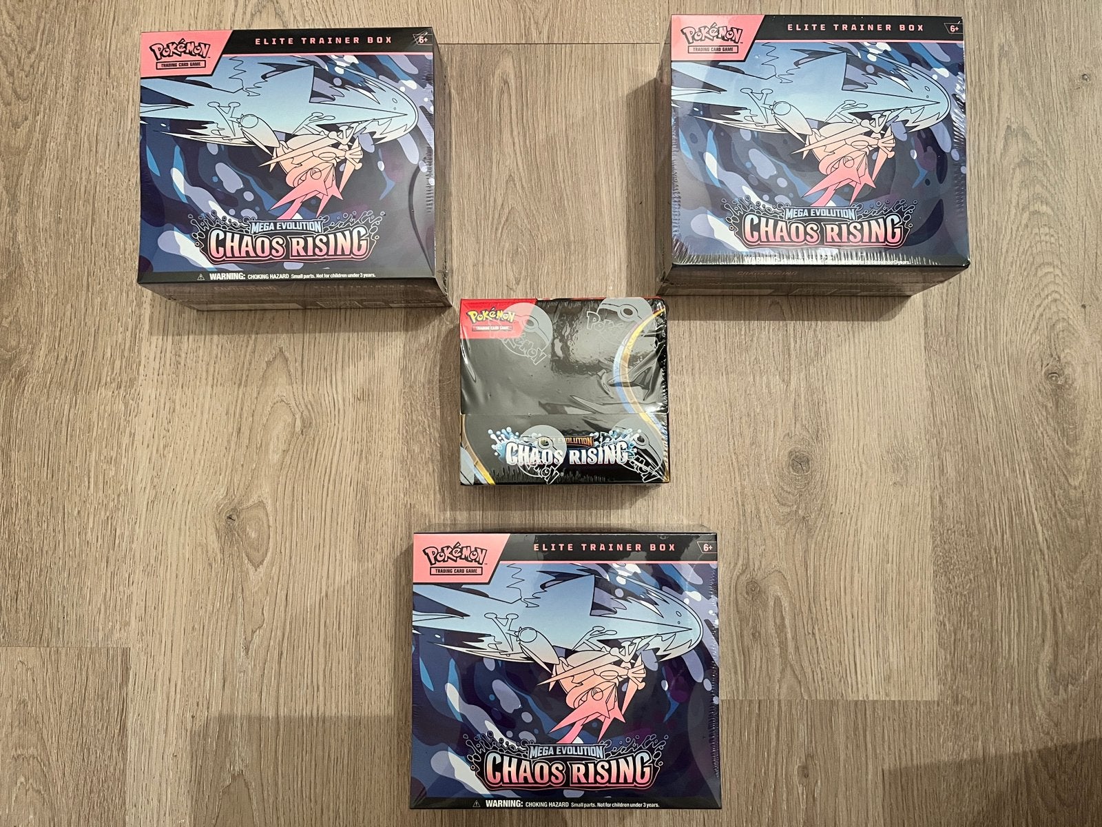 Chaos Rising ETB & Boosterbox Sealed - ENG Pokémon, Ophalen of Verzenden, Nieuw, Booster, Foil