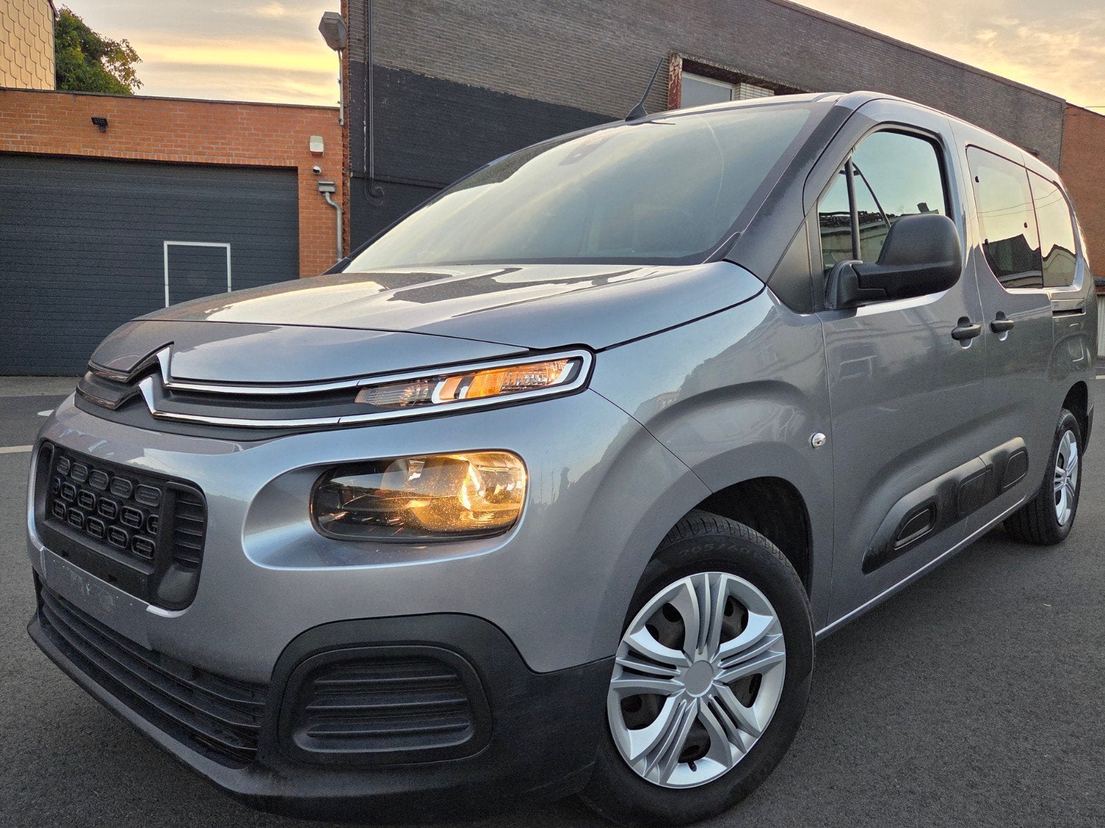 Citroën Berlingo 1.5HDi*Euro6d*Équipée PMR, Autos, Argent ou Gris, Achat, Euro 6, 5 portes