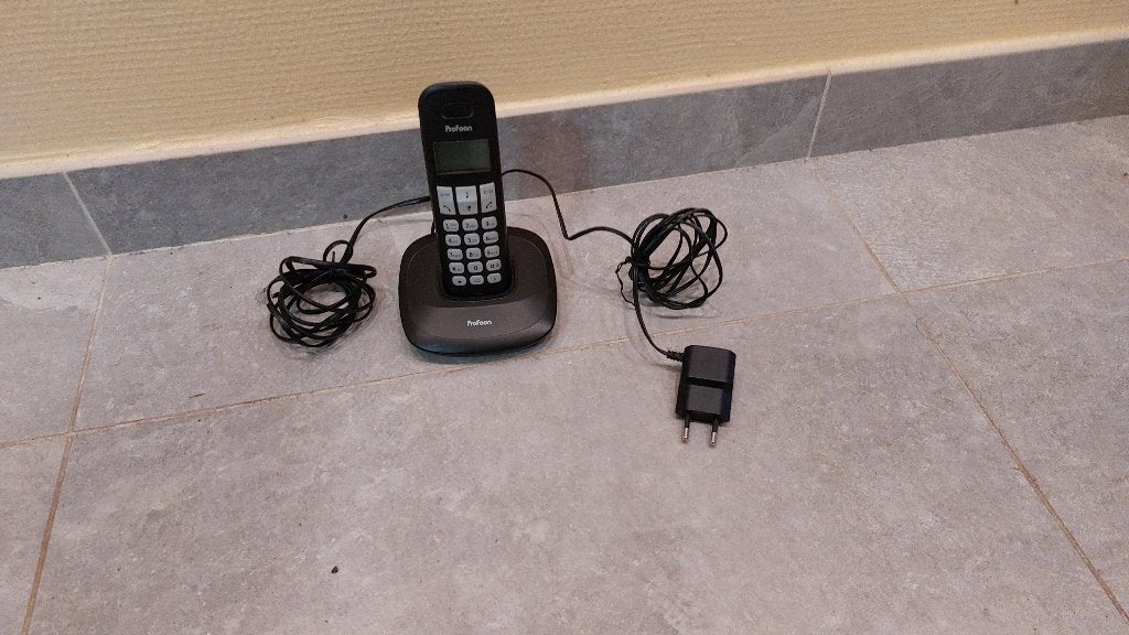 Profoon PDX-1100 DECT telefoon (draadloos) & laadstation, Telecommunicatie, Ophalen of Verzenden, Zo goed als nieuw, 1 handset