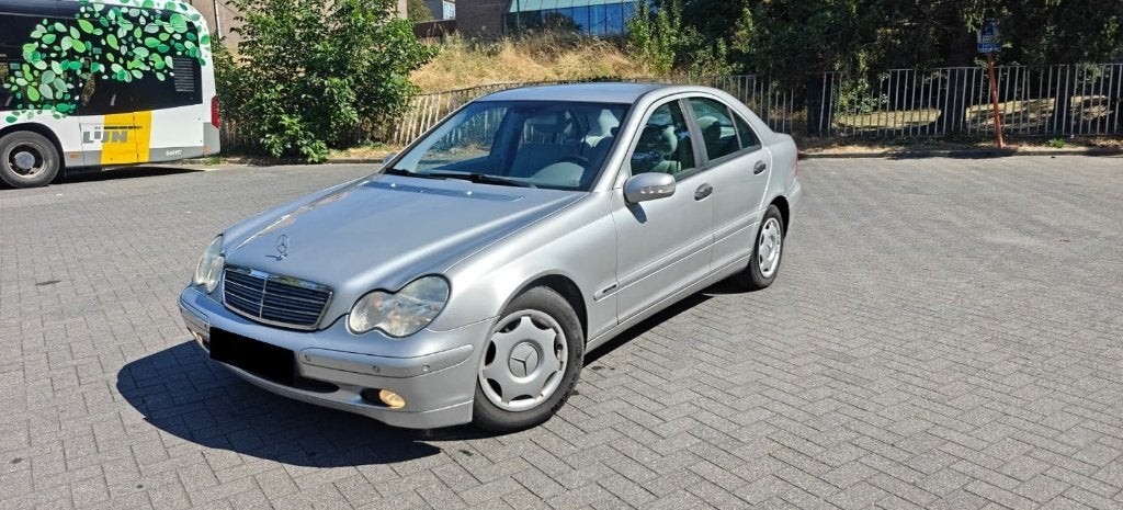 @ Mercedes C200 K 2003 150Km Grijs Airco Euro 4 CT BLANCO @, Auto's, Dealer onderhouden, 170 g/km, Zwart, 4 cilinders