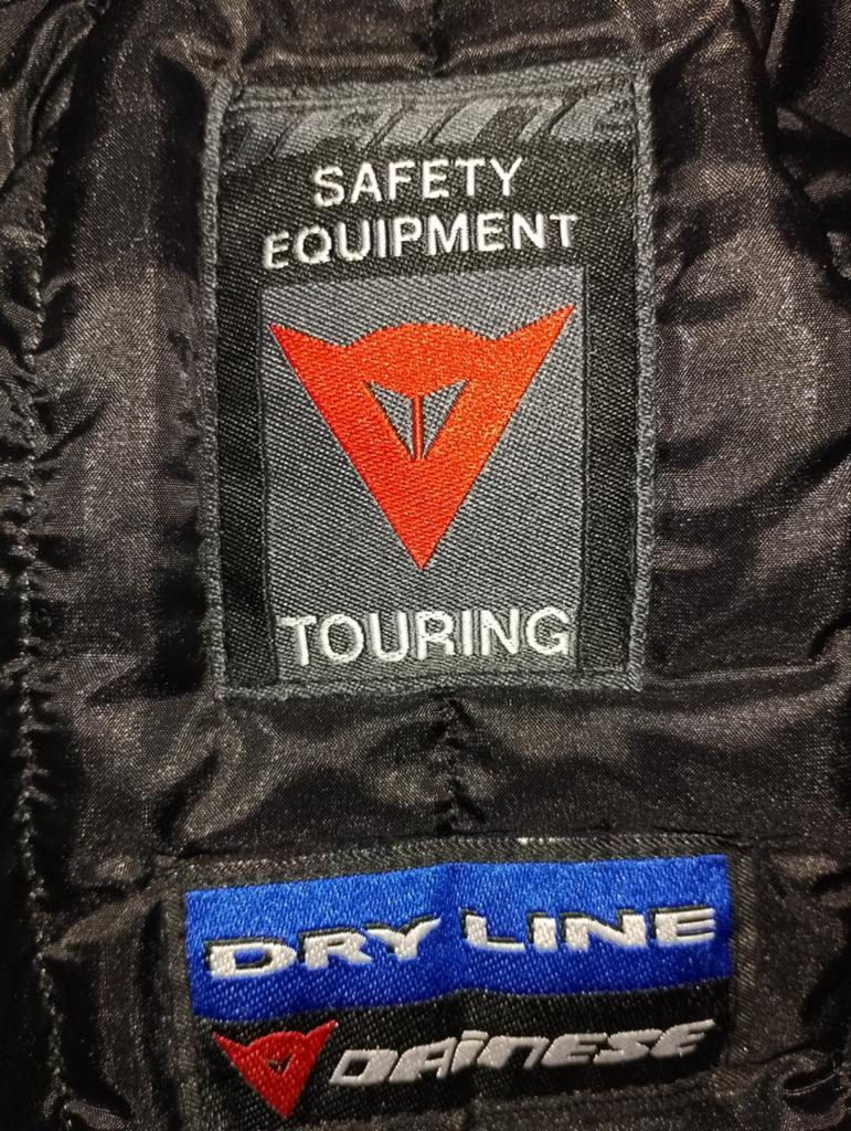 DAINESE motorjas maat L, Ophalen