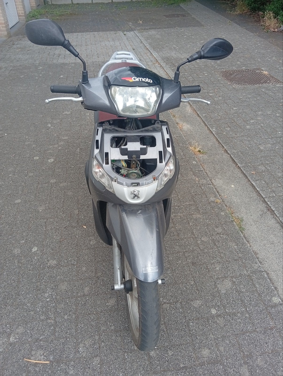 Peugeot tweet b klasse met alle papieren., Ophalen
