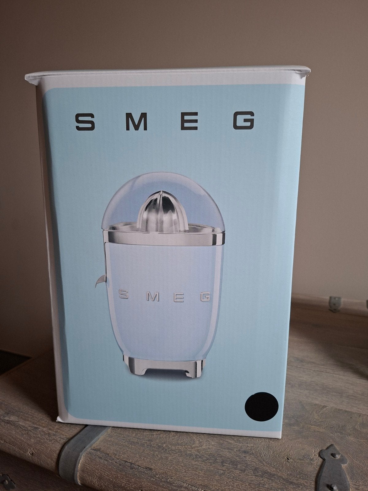 Smeg Citruspers : CJF11BLEU (Kleur : zwart), Electroménager, Mélangeurs de cuisine, Comme neuf, Moins de 1 litre, 1 vitesse, Enlèvement