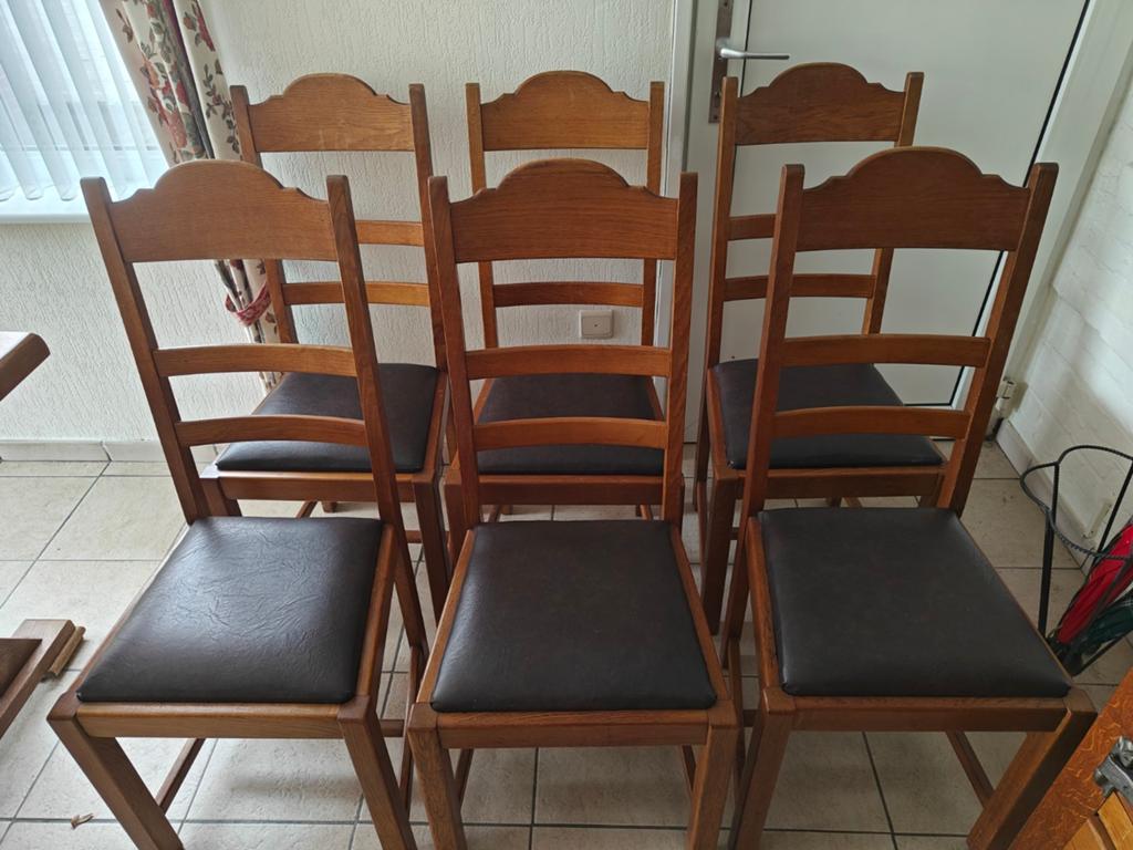 Gratis stoelen, Huis en Inrichting, Ophalen