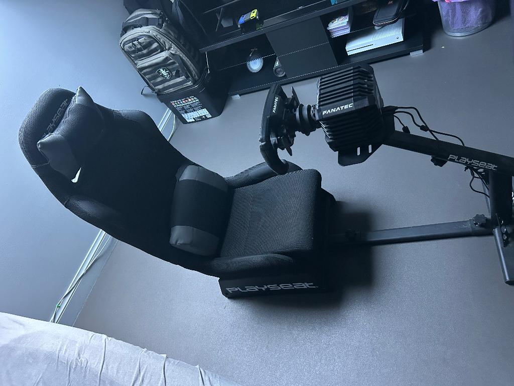 Fanatec stuur +playseat, Games en Spelcomputers, Games | Pc, 1 speler, Ophalen, Zo goed als nieuw, Simulatie