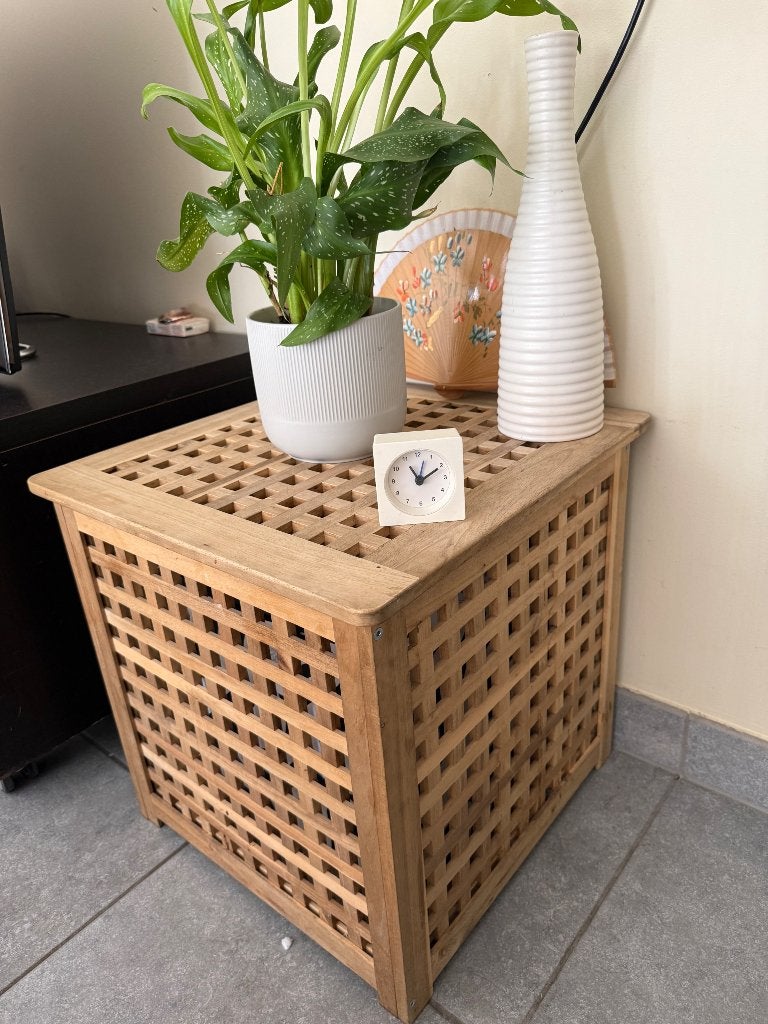 2 tables d’appoint rangement, Enlèvement, Utilisé, Bois