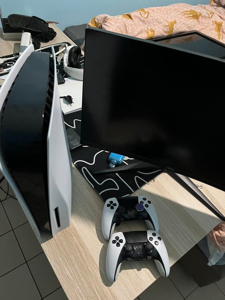 Beeld scherm (monitor ) 144hz, Computers en Software, Desktop Pc's, Ophalen, Zo goed als nieuw