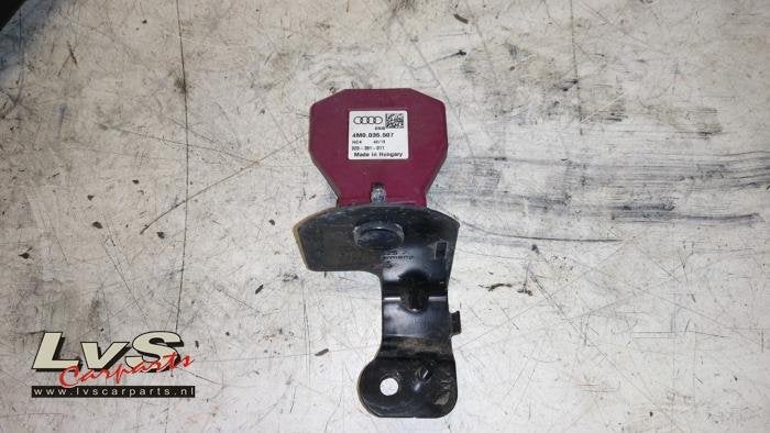 Antenne amplificateur d'un Audi Q3, -, 3 mois de garantie, Audi, Utilisé