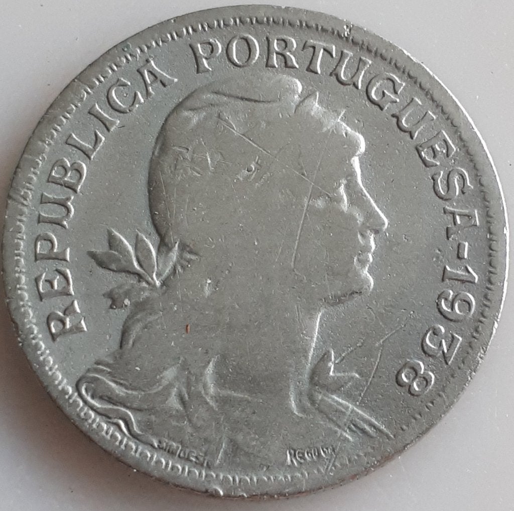 PORTUGAL : ZELDZAME 50 CENTAVOS 1938 KEY DATE  KM 577, Postzegels en Munten, Ophalen of Verzenden, Overige landen, Losse munt