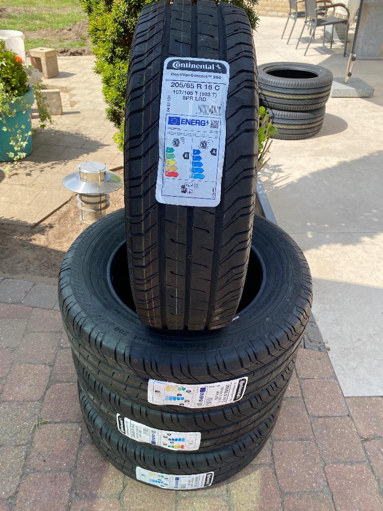 205/65 R16 C 107/105T CONTINENTAL Van Contact 200, Auto-onderdelen, Banden en Velgen, Ophalen, Bestelwagen, 16 inch, Nieuw