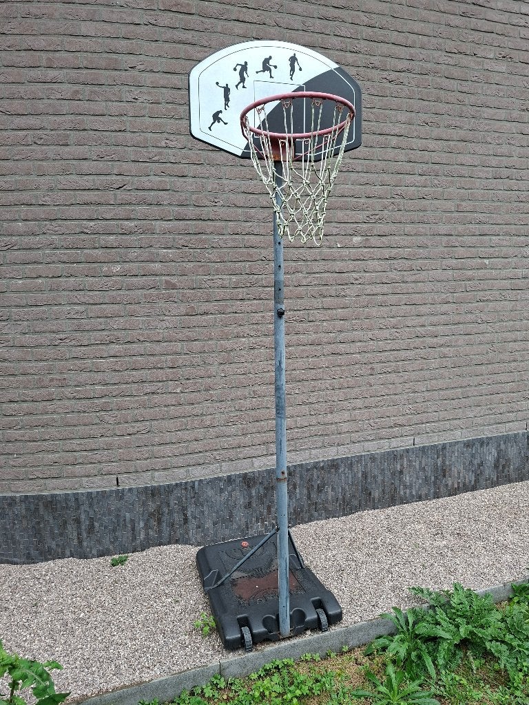 Verstelbare basketbalpaal op vulbare voet, Sport en Fitness, Ophalen, Gebruikt, Ring, Bord of Paal