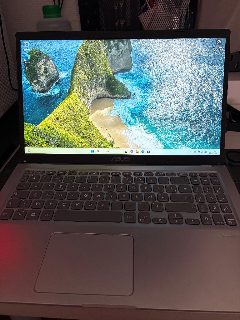 ASUS VivoBook 15 – i3 10ème gen / 8Go RAM / 477Go SSD, Asus, 8 GB, Comme neuf, SSD