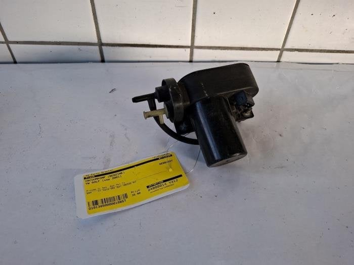 Pompe à vide (essence) d'un Volkswagen Golf, Volkswagen, -, 3 mois de garantie, Utilisé