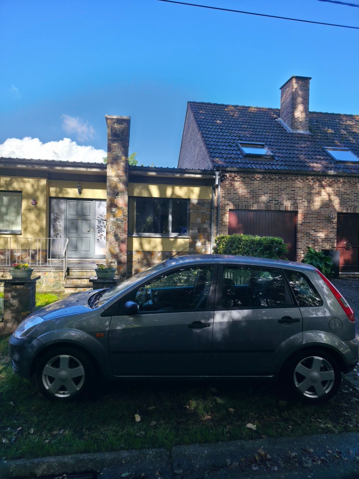 Ford Fiesta 2002 LPG/Benzine, Auto's, Voorwielaandrijving, Stof, Panoramadak, Particulier