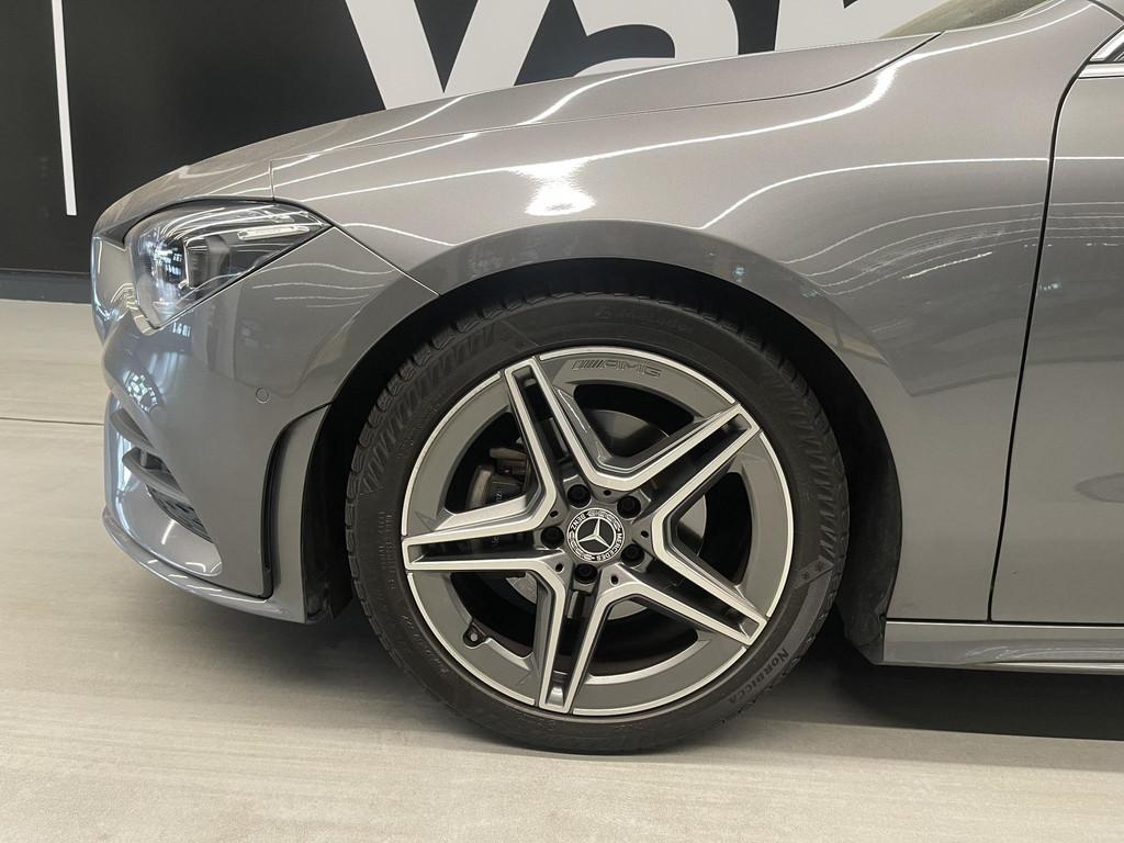 Mercedes-Benz CLA 180d AMG LINE Shooting Brake + CARPLAY + L, Auto's, CLA, Stof, Gebruikt, 4 cilinders